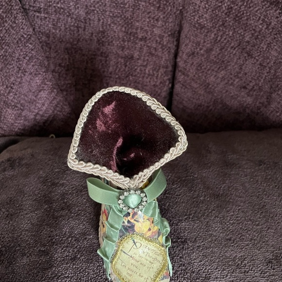 WAYNE M. KLESKI VICTORIAN SHOE - Picture 4 of 7